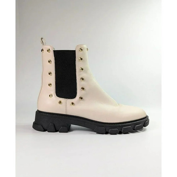 Michael Kors Women's Ridley Cream Studded Chelsea Booties Size 6.5 (MSRP $225) - Picture 2 of 12